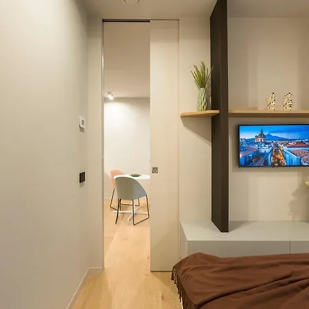 Aera Luxury - 303 304 305 Apartment Catania