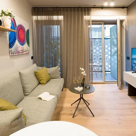 Apartment Aera Luxury - 303 304 305 Catania