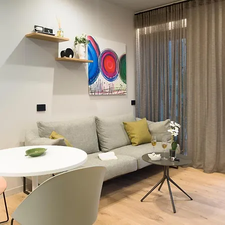 Aera Luxury - 303 304 305 *