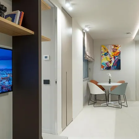 Aera Luxury - 303 304 305 * Catania