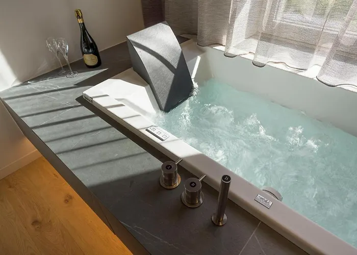 公寓 Aera Luxury - 303 304 305 卡塔尼亚