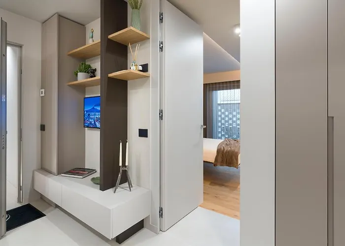 公寓 Aera Luxury - 303 304 305