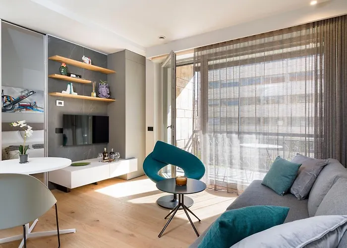 公寓 Aera Luxury - 303 304 305 卡塔尼亚