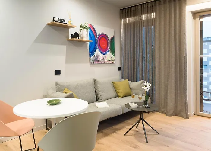 Aera Luxury - 303 304 305 *