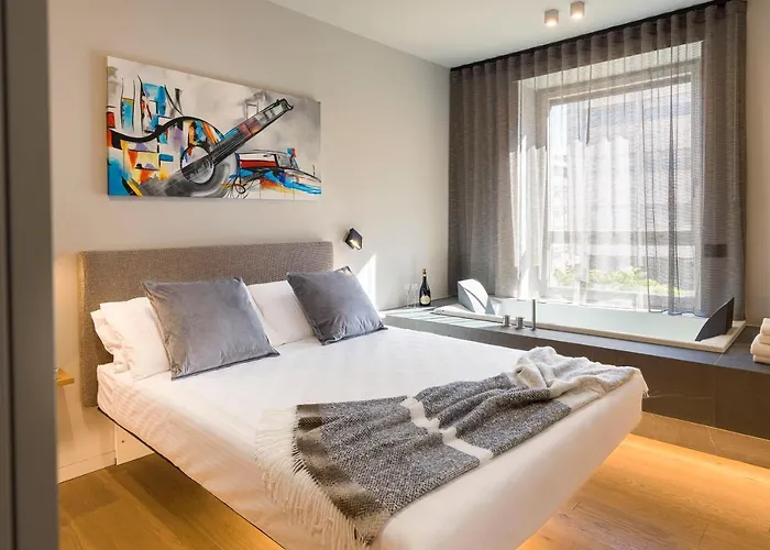 公寓 Aera Luxury - 303 304 305