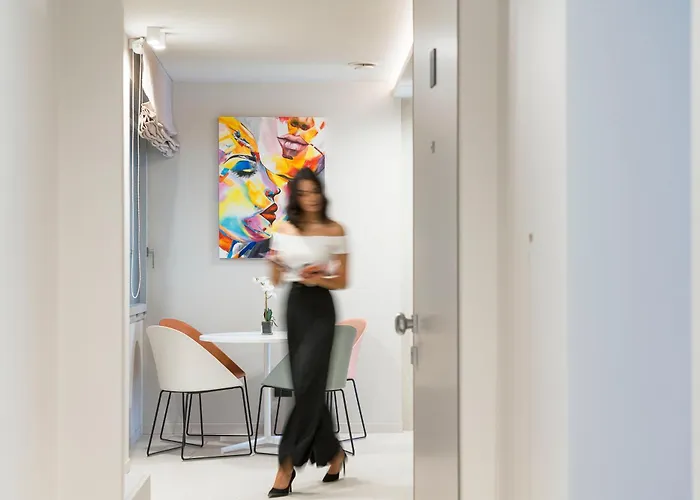 Aera Luxury - 303 304 305 * 卡塔尼亚